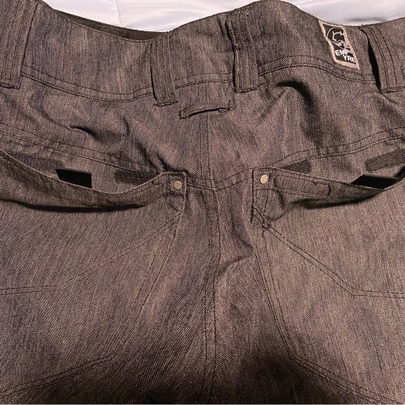 Empyre Men’s snowboard pants - Picture 11 of 11